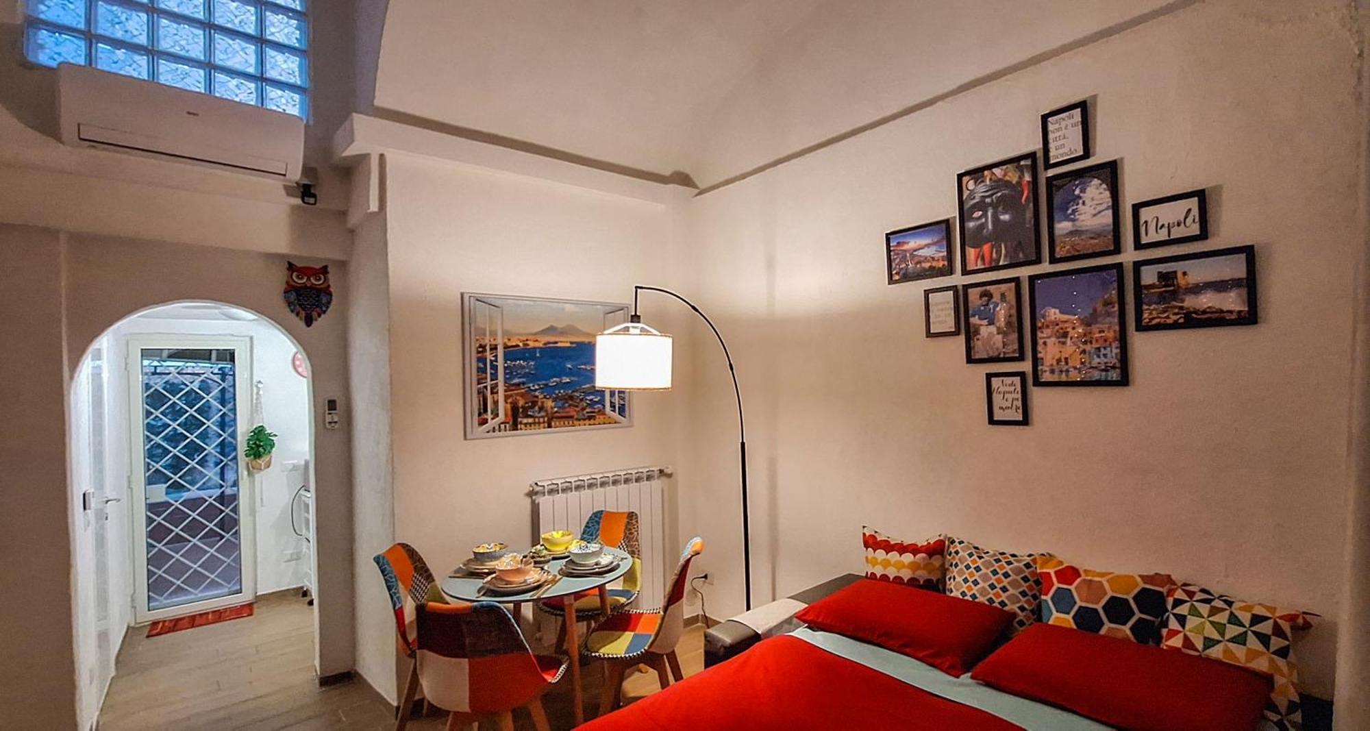 La Grotta Bianca Apartment Napoli Bagian luar foto
